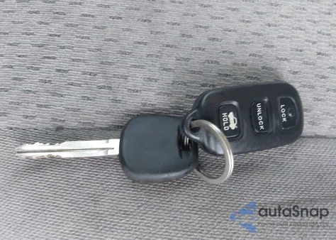 2003 Toyota Camry Le from USA, damaged, VIN 4T1BE32KX3U241342